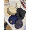 Image 1 : Hats