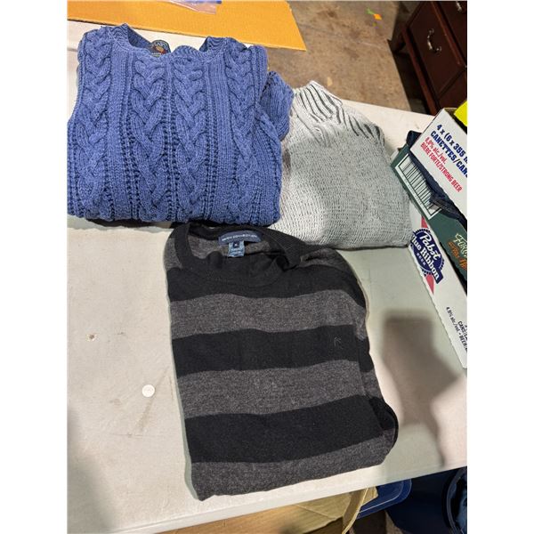 Sweaters, XL