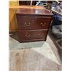 Image 1 : File cabinet