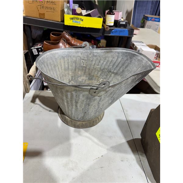 Coal bucket