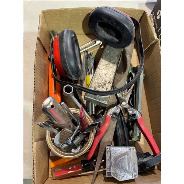 Assorted tools