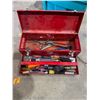 Image 1 : Toolbox and contents