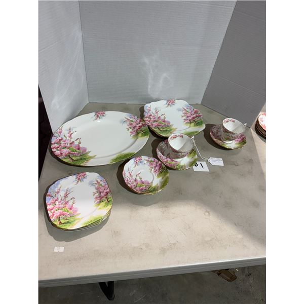 12 peace Vintage royal Albert Blossom time