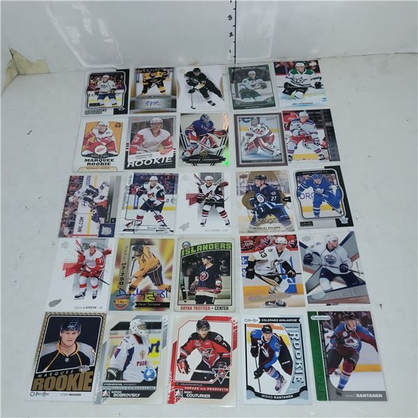 Lot of 25 NHL Rookie Cards