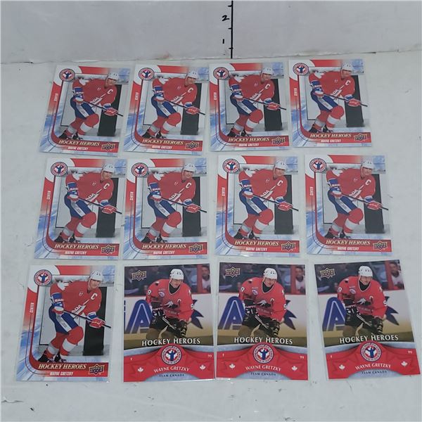 Lot of 12 Upper Deck Hockey Heroes Wayne Gretzky Cards Mint