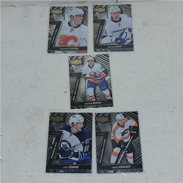 lot of 4 2016-17 Fleer Metal Showcase Rookie Cards - High Value