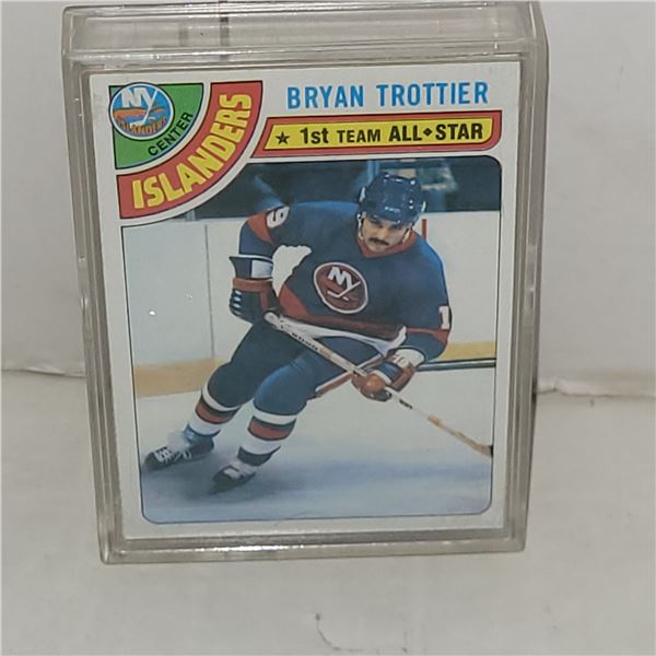 Lot of 20 1978-79 Topps NHL Star Card in Hard Shell Case