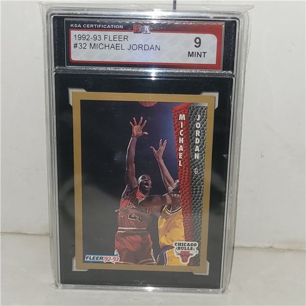 1992-93 Fleer #32 Michael Jordan - Graded