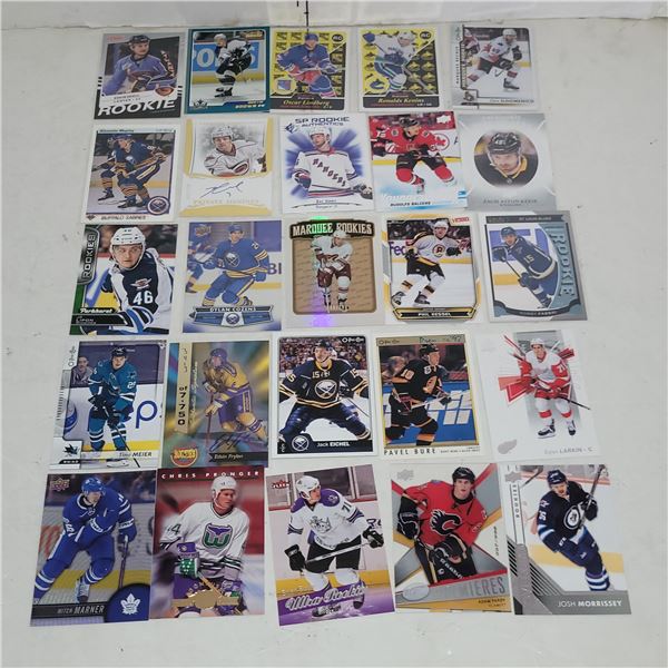 Lot of 25 NHL Rookie Cards & Stars