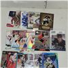 Image 2 : Lot of 25 NHL Rookie Cards - Star Included