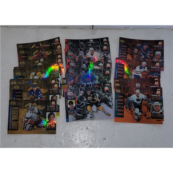 Lot of Upper Deck Hockey Cards