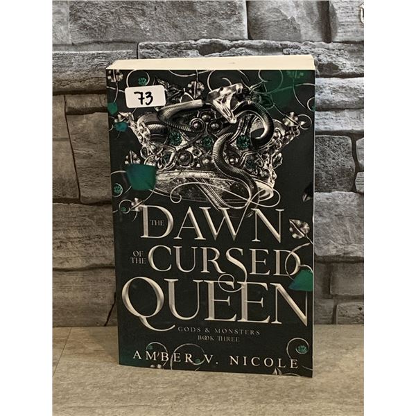 The Dawn of the Cursed Queen - Gods & Monsters - Book Three - Amber V. Nicole - New