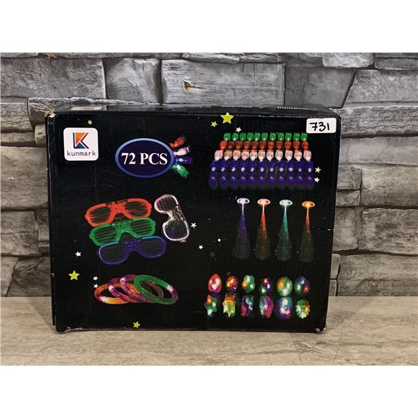 Light Up Party Set - 72 Pcs - New