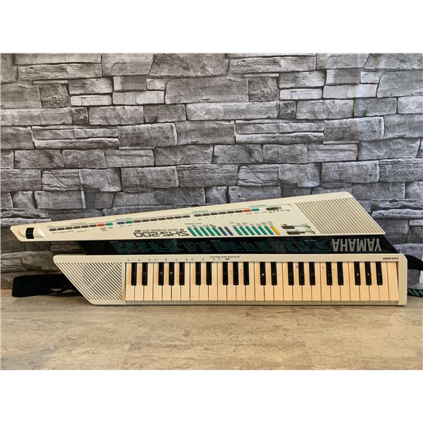 Yamaha Model SHS-200 Digital Keyboard With MIDi