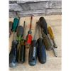 Image 3 : Lot of Assorted Screwdrivers - 18 Pcs - Used