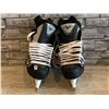 Image 2 : CCM Vector Skates - Men's Shoe Size 9.5 - Used