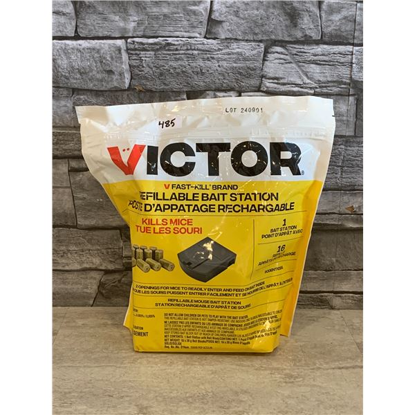 Victor Refillable Bait Station - 1 Bait Station + 16 Refills - New