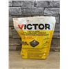 Image 1 : Victor Refillable Bait Station - 1 Bait Station + 16 Refills - New