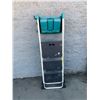 Image 5 : Steel Ladder With Paint Tray & Three Steps