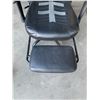 Image 8 : Reclining Hydraulic Gaming Chair With Foot Rest Attached