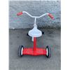 Image 4 : Vintage Red Tricycle