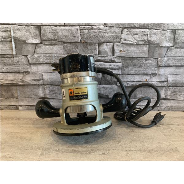 Black & Decker Commercial Duty Router