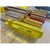 Image 3 : Lot of 30 Assorted Screw Drivers - Philips - Robertson - Flathead