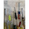 Image 5 : Lot of 30 Assorted Screw Drivers - Philips - Robertson - Flathead