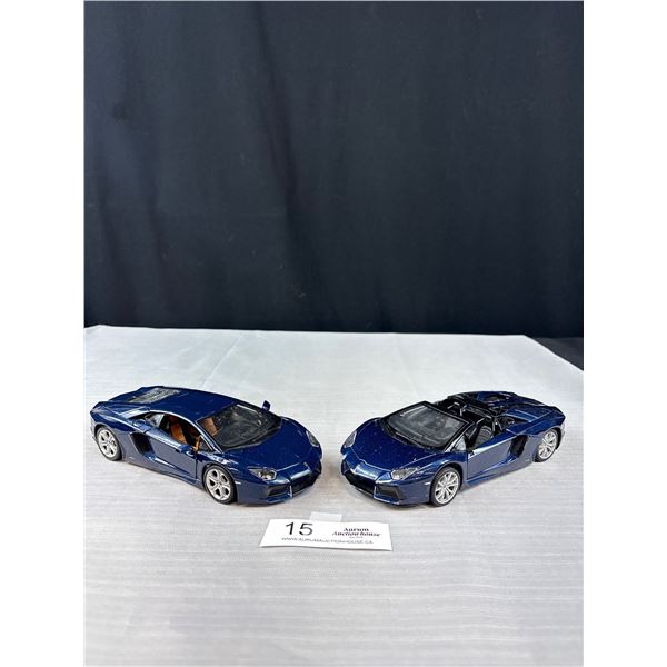2 1:24 Scale Diecast Cars