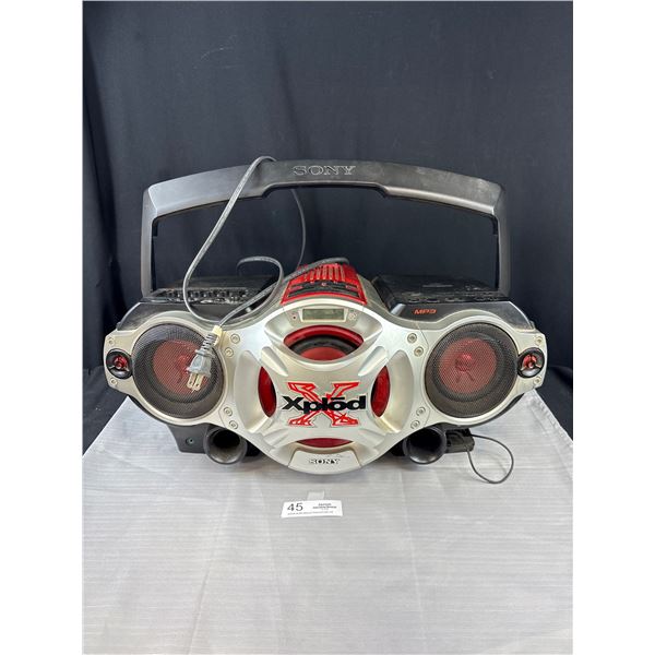 Vintage Good Owrking Condition Sony Portable Stereo