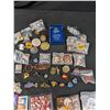 Image 5 : Vintage Lot of Sports Cards, Pins and Novelty Tokens