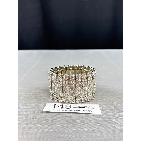 Gorgeous Rhinestones Bracelet Very Sparkling