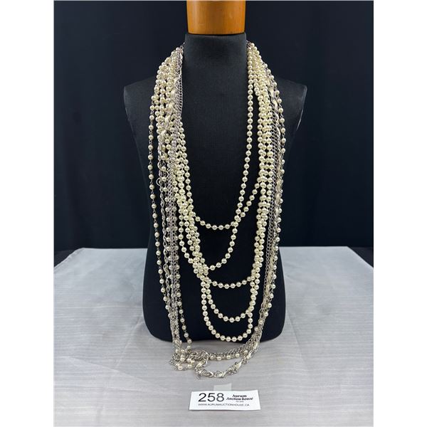 Extreme Faux Pearls Necklace