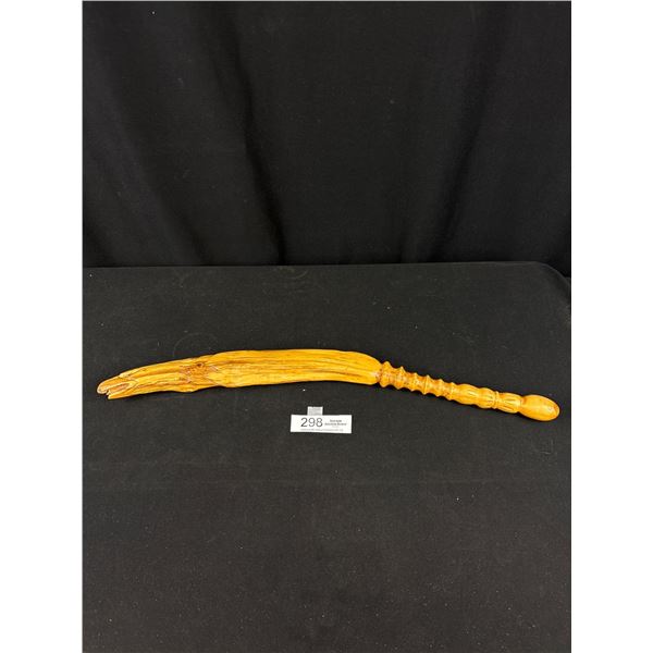 Nicely Signed West Coast Native Eagle Carving w/ Handle Fishing Club