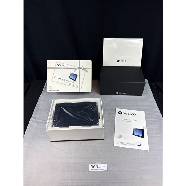 New in Box 7 Inch Digital Photo Frame