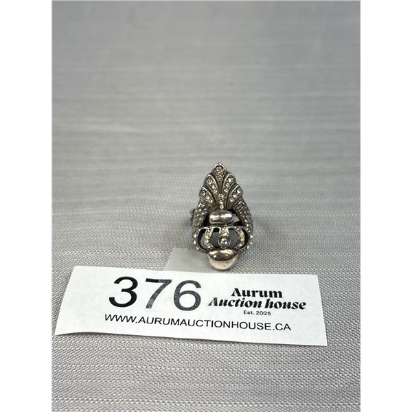 Crown Shaped Fashion Ring with Rhinestones
