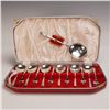 Image 1 : 13pc Vintage Viners of Sheffield Silverplated Dessert Set in Fitted Case