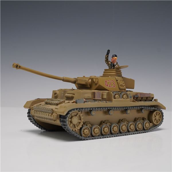 Britains 2004 Panzerkampfwagen IV Die-Cast Model Tank