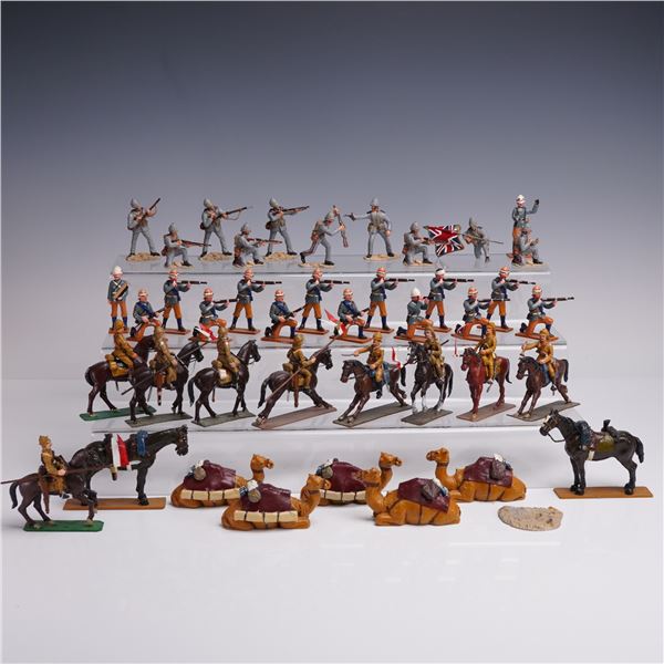 41pc El Templario and MT Lead Military Miniature Toy Soldiers