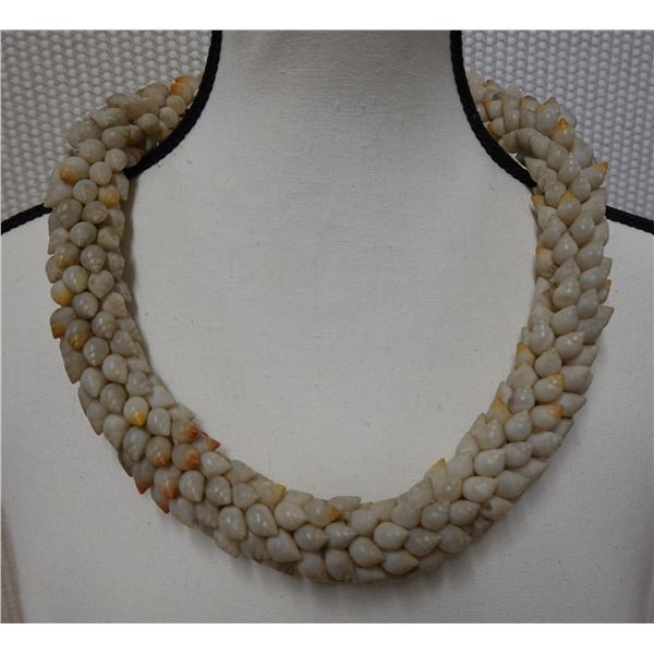 Large Shell Lei Necklace, Gray w/ Orange Tips 1" Dia, 24"L