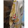 Image 9 : Vintage Japanese Furisode Hand-Sewn Silk Kimono w/ Lining