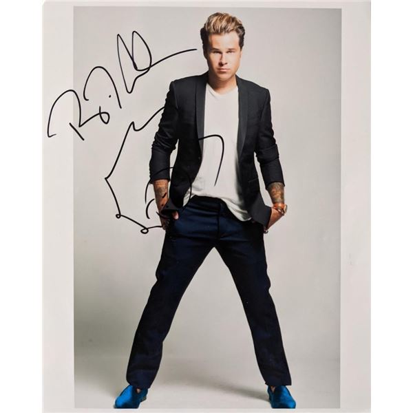 Musician Ryan Cabrera signed photo