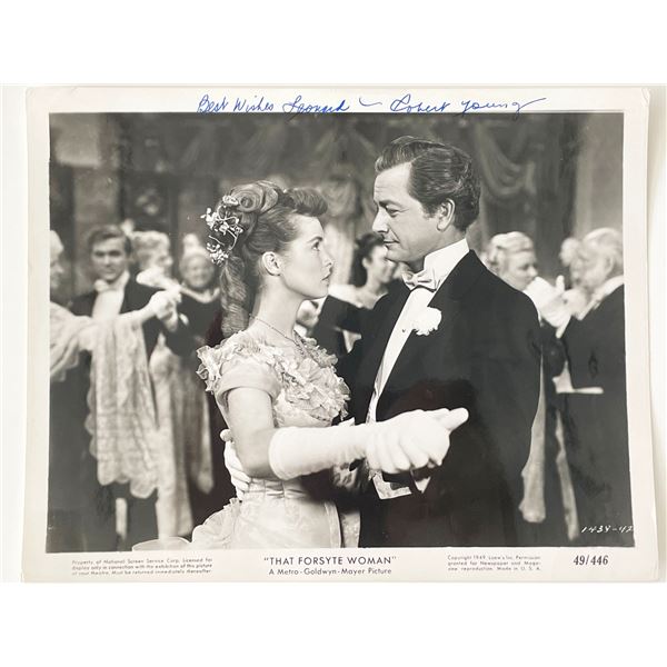 Robert Young signed movie photo