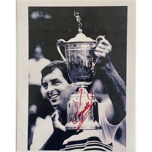 Professional golfer Fuzzy Zoeller signed photo
