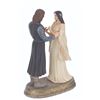 Image 2 : A Lord of the Rings Aragorn and Arwen Statue.