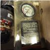 Image 3 : Box of miscellaneous automotive items