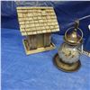 Image 2 : Birdhouses and bird feeder