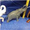 Image 3 : Lot of 4 elephant figurines