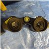 Image 2 : Bushnell binoculars