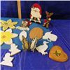 Image 3 : decorated wooden plaques